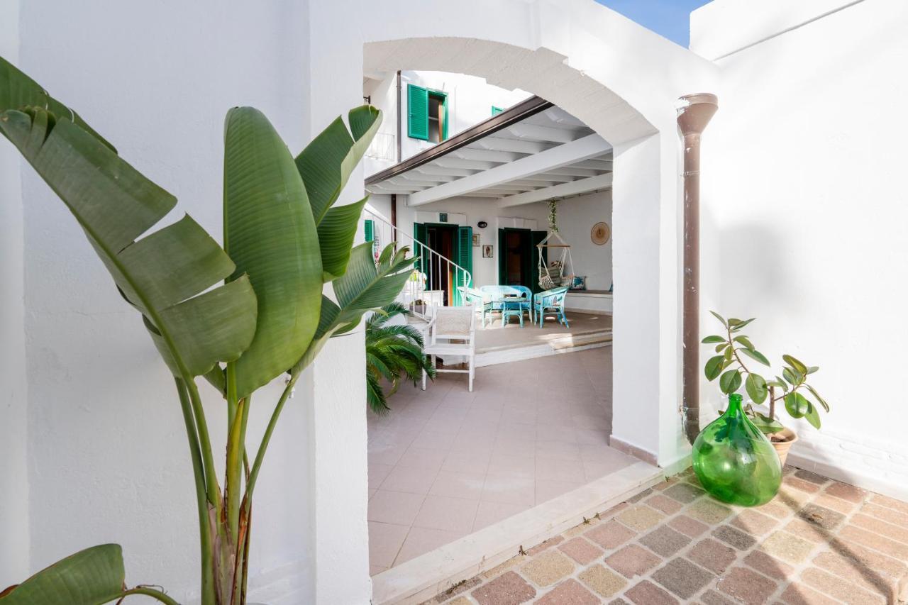 Le Tre Sirene Bed & Breakfast ปอร์โตเชซาเรโอ ภายนอก รูปภาพ