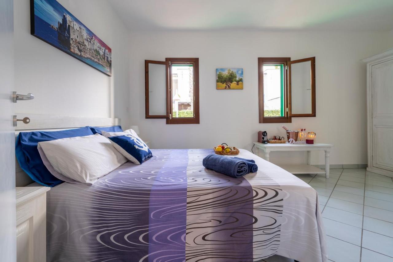 Le Tre Sirene Bed & Breakfast ปอร์โตเชซาเรโอ ภายนอก รูปภาพ