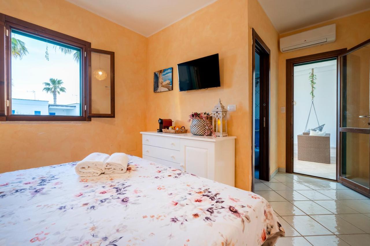 Le Tre Sirene Bed & Breakfast ปอร์โตเชซาเรโอ ภายนอก รูปภาพ