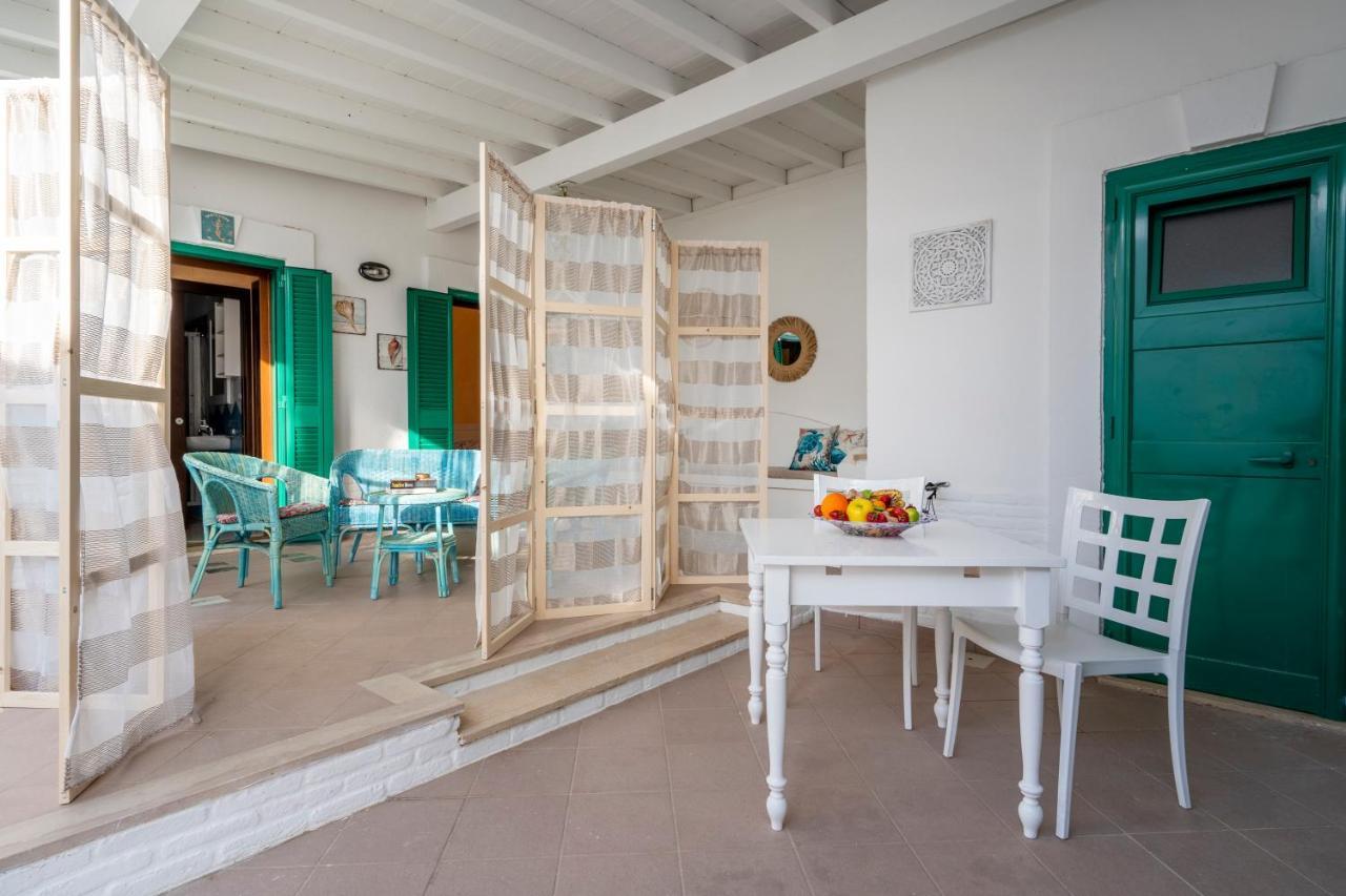 Le Tre Sirene Bed & Breakfast ปอร์โตเชซาเรโอ ภายนอก รูปภาพ